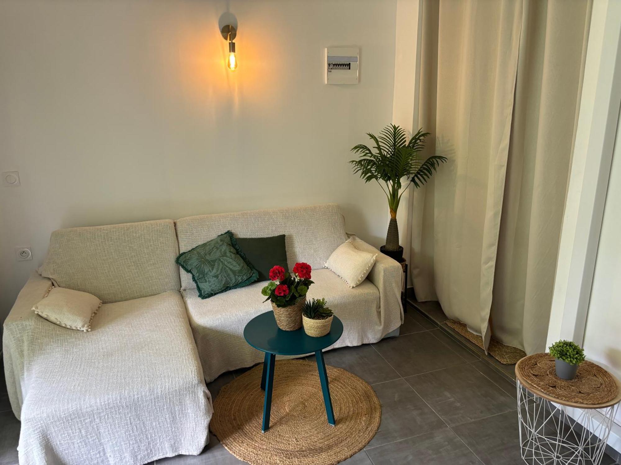 Appartement Paisible Jacuzzi Jardin Privatif Climatisation *